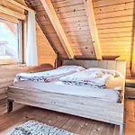 Loidl By Interhome *