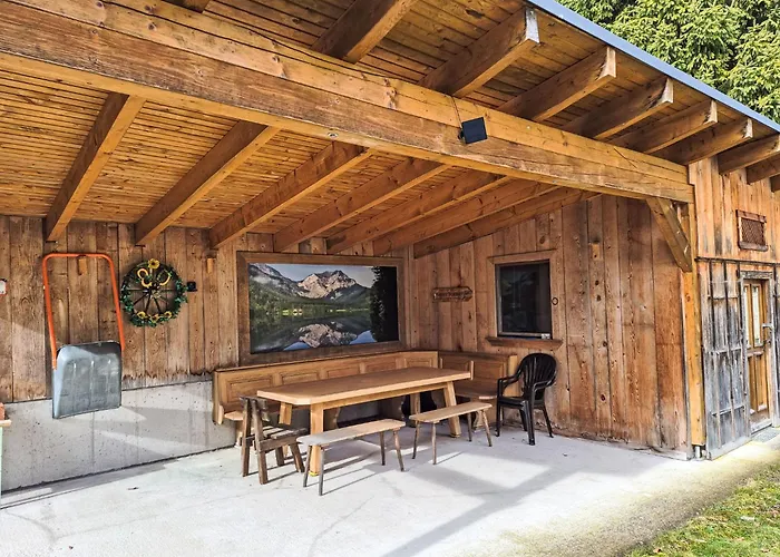 Loidl By Interhome *